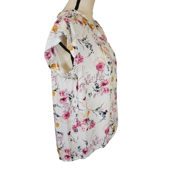 Buffalo David Bitton Floral Blouse, Capped Sleeves, Small - Picture 4 of 13